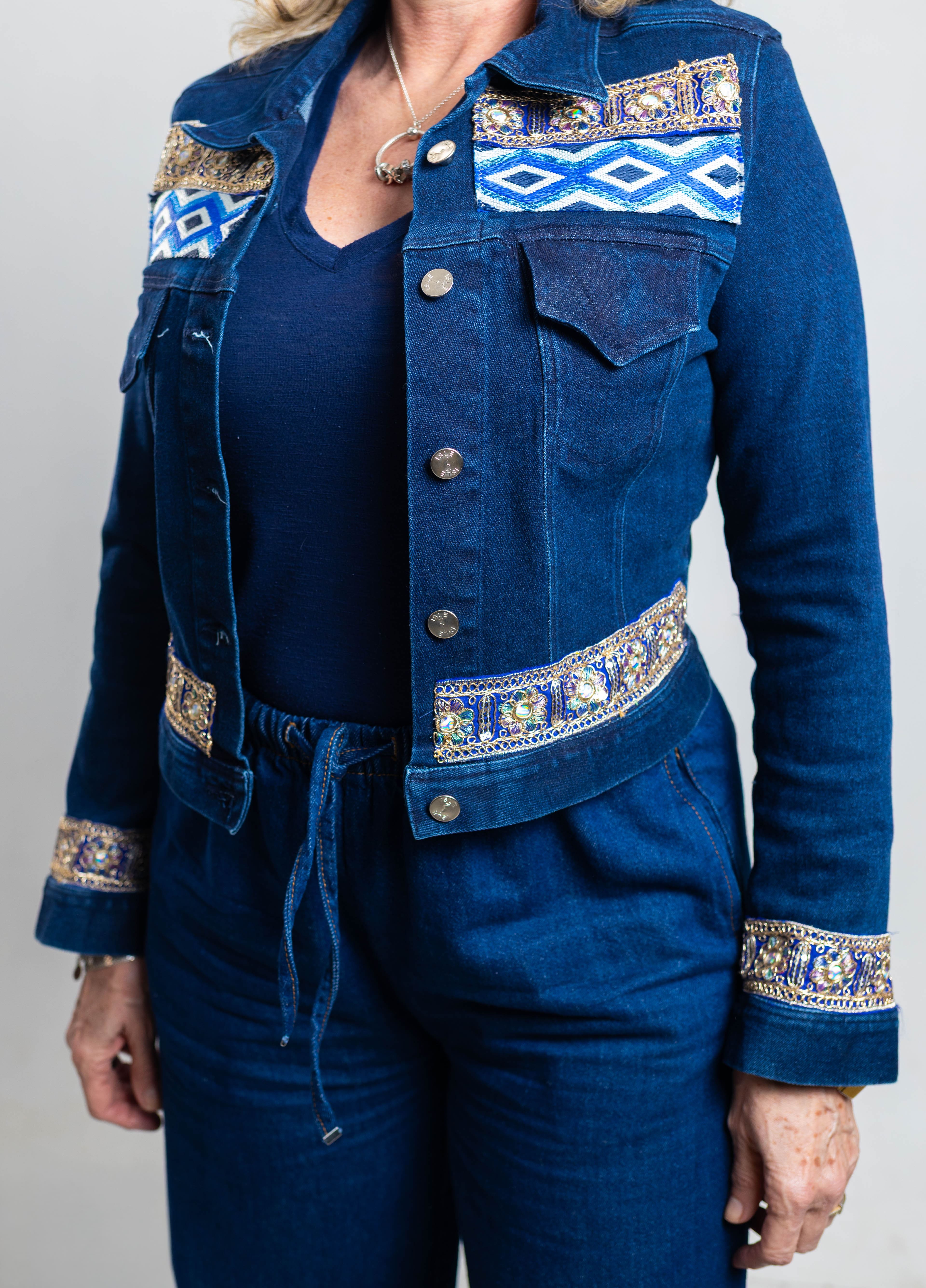 CHAQUETA DE MUJER