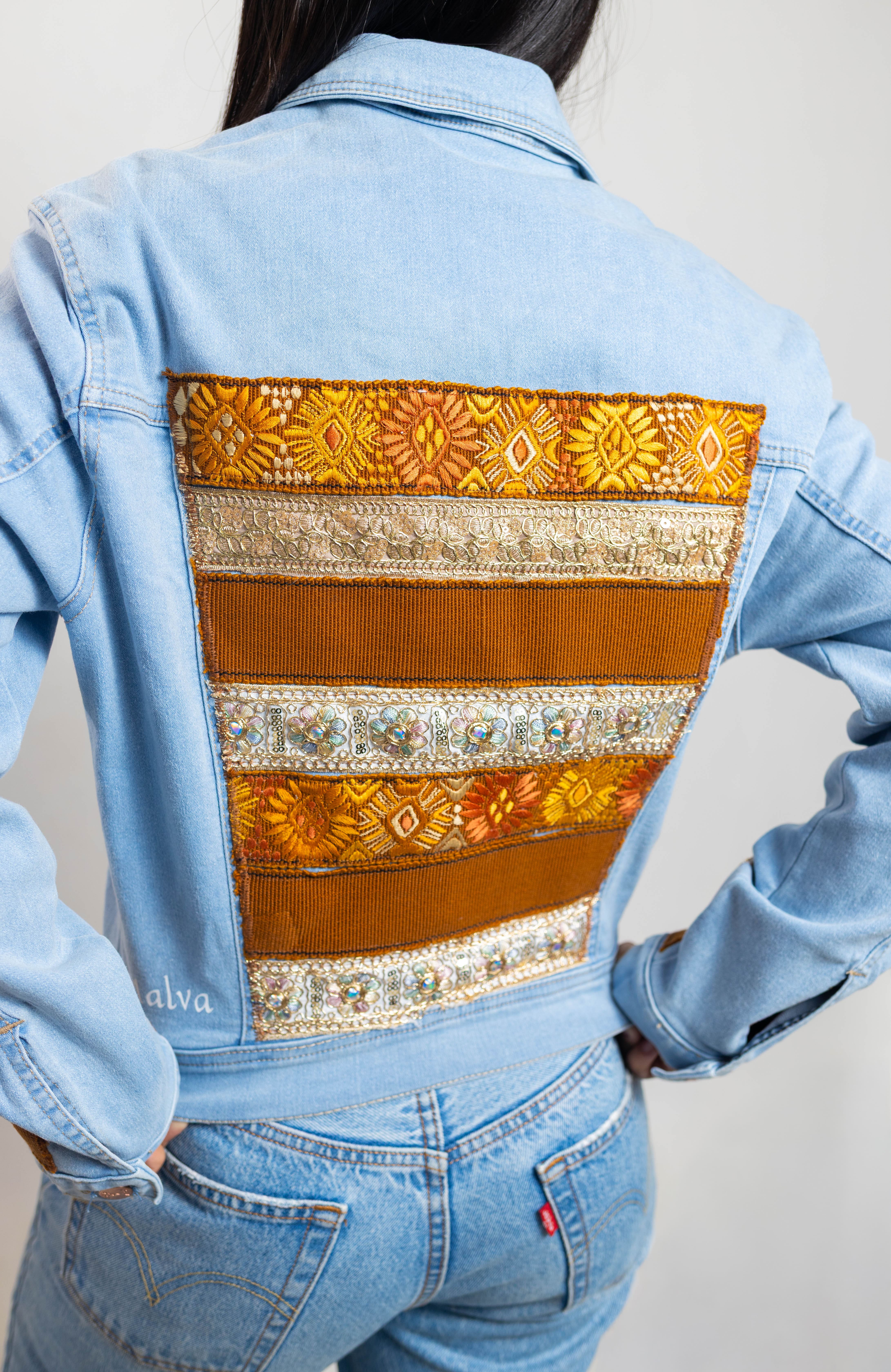 CHAQUETA DE MUJER